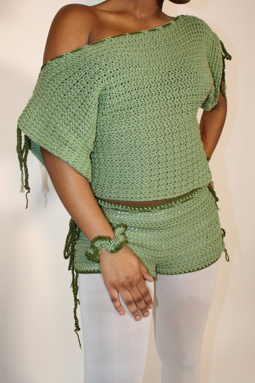 Green Drape Set